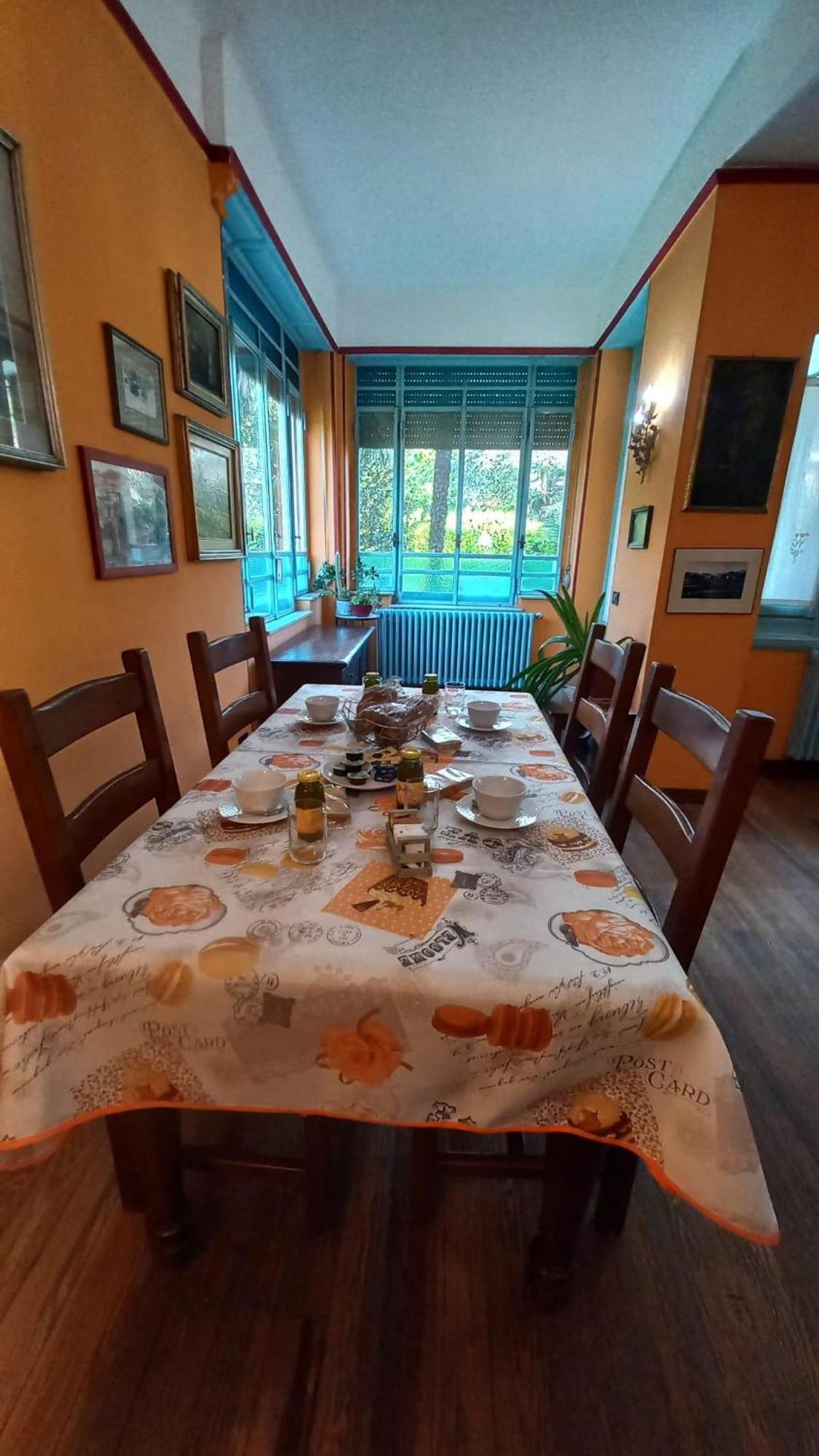 Rainbow Relais Bed & Breakfast Lesa Exterior photo